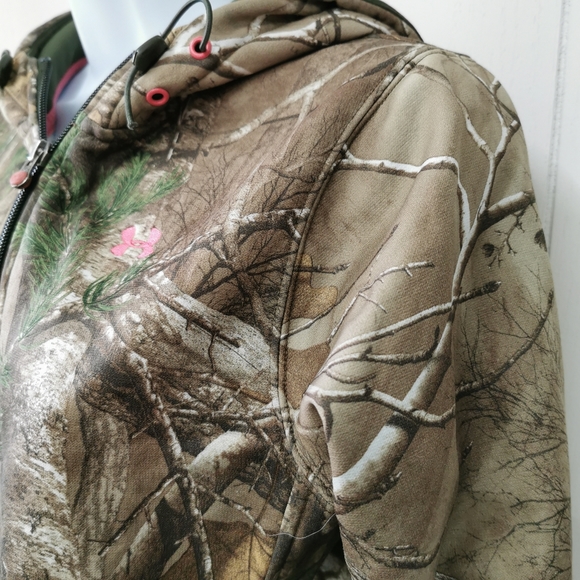 UNDER ARMOUR CAMO ZIP HOODIE - Picture 3 of 5